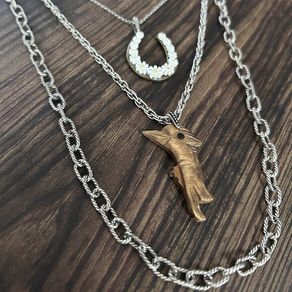 2000s Layered Horseshoe Flower Necklace ASO Alex Russo - Picture 5 of 12